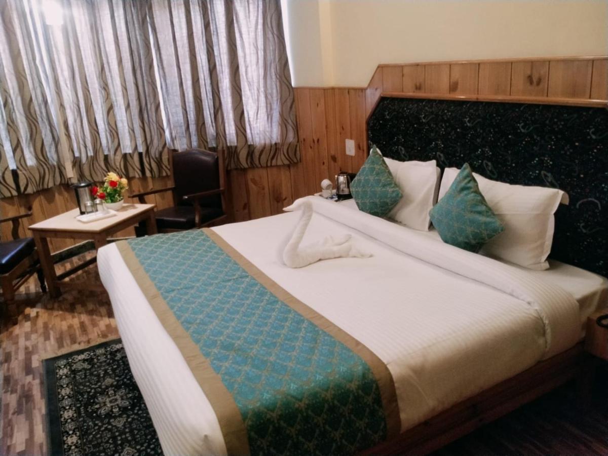 Hotel Yak Manāli Esterno foto