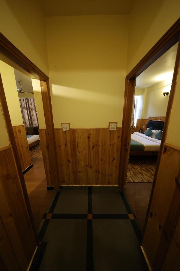 Hotel Yak Manāli Esterno foto